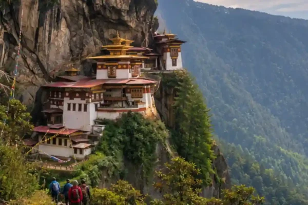 Bhutan Valleys & Monasteries