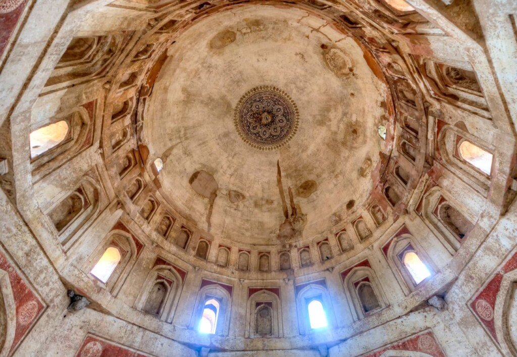 Mehrauli Archaeological Park | 
